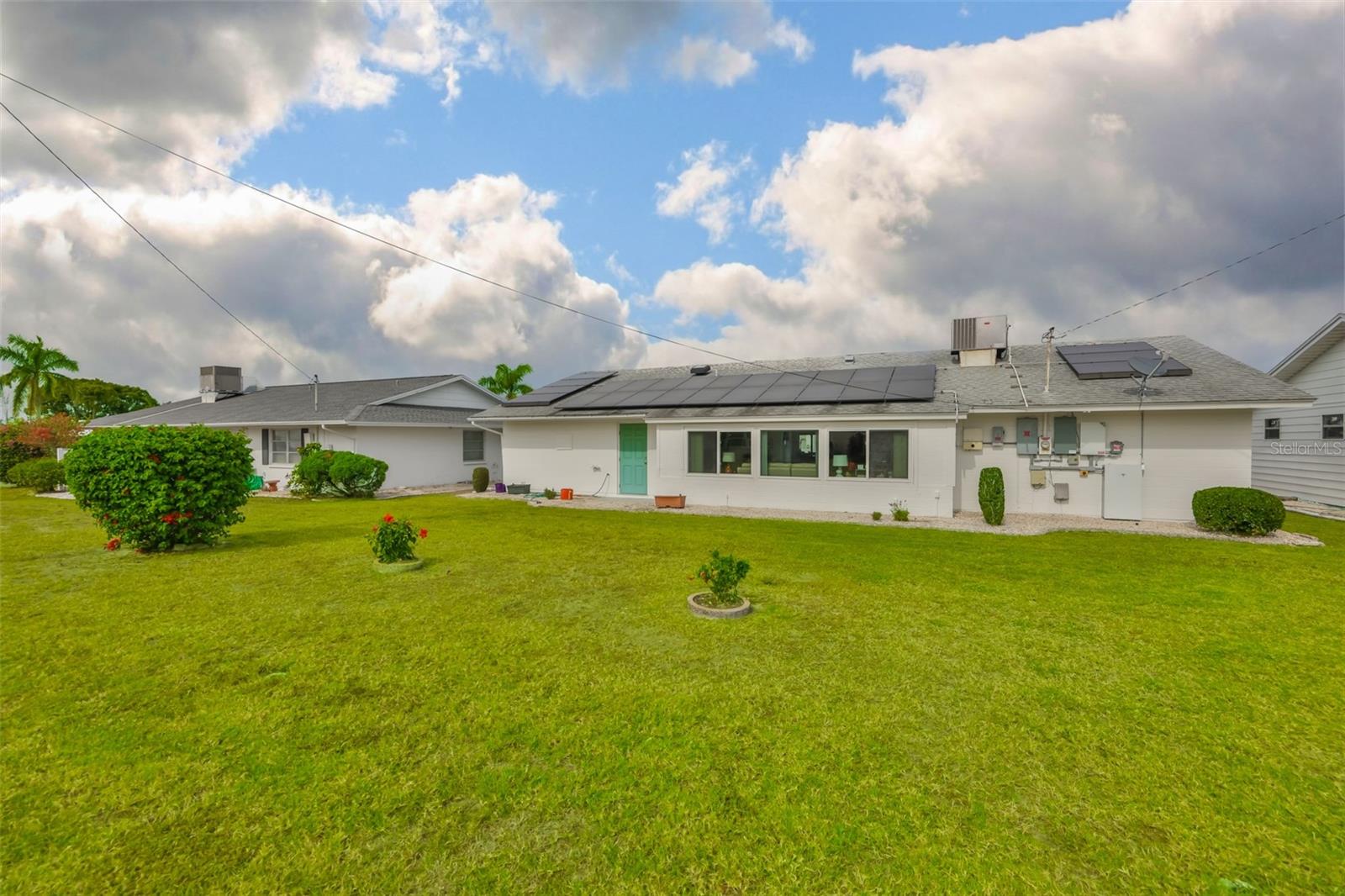 Image 32 of 51 For 1520 Danbury Drive