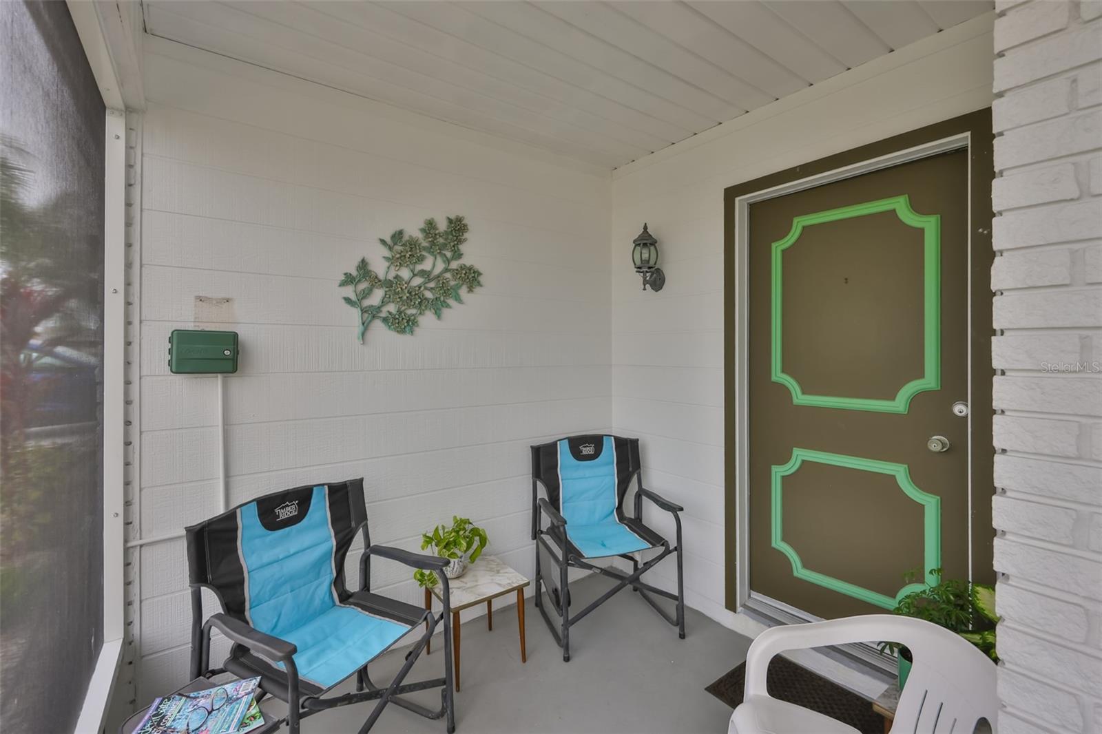 Image 5 of 51 For 1520 Danbury Drive