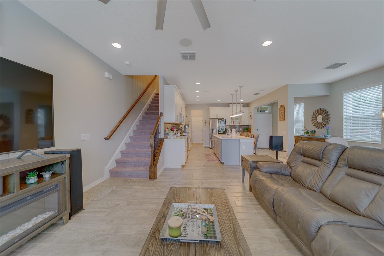 Image 10 of 42 For 11437 Crowned Sparrow Lane