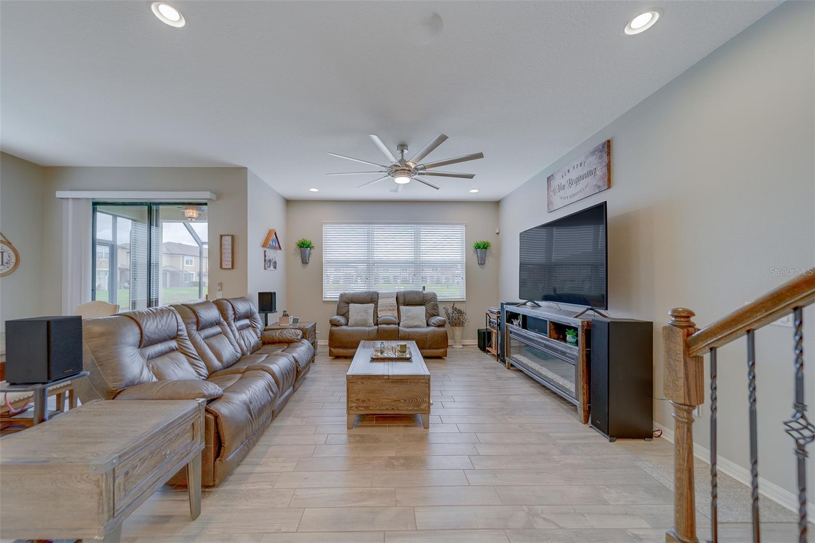 Image 12 of 42 For 11437 Crowned Sparrow Lane