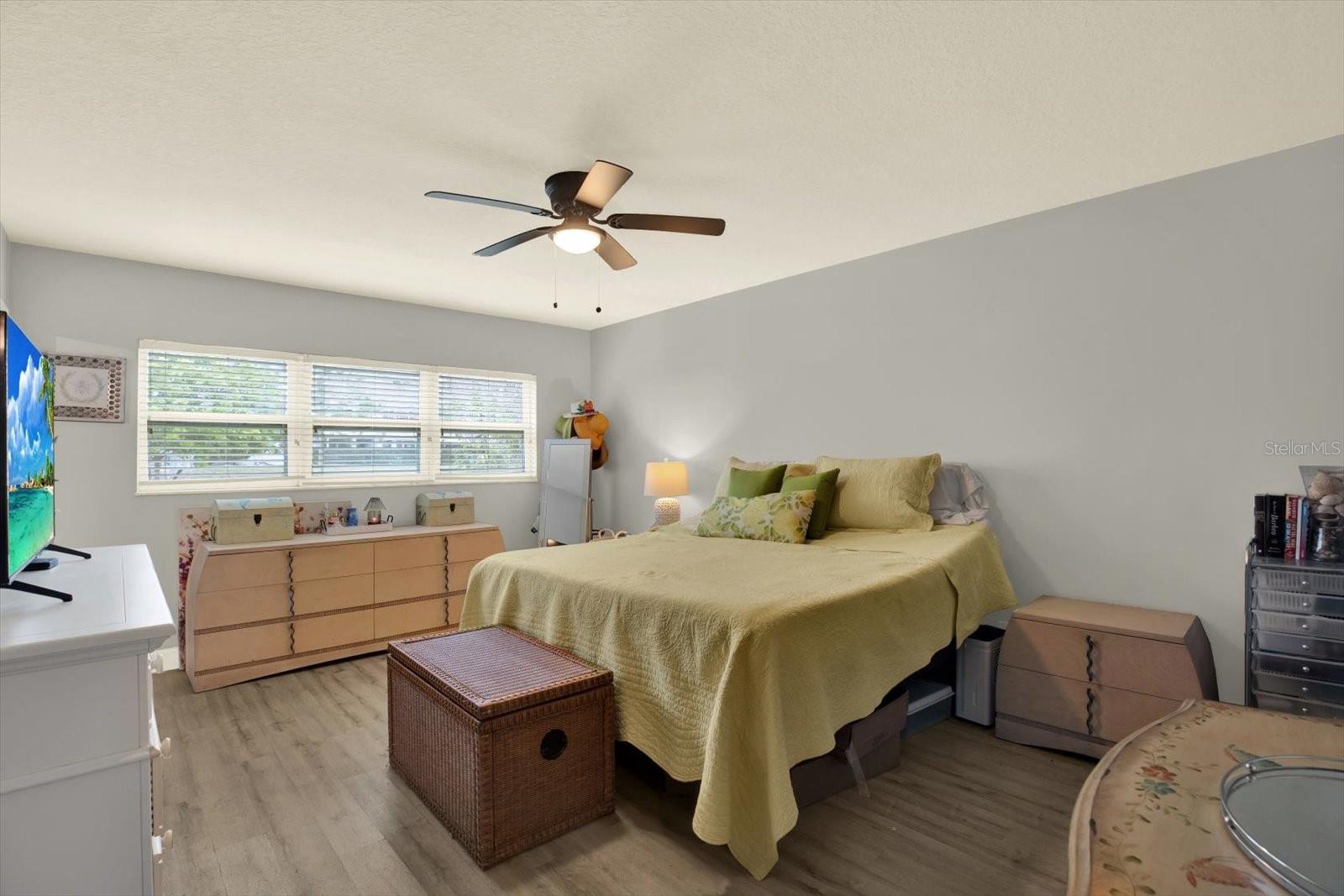 Image 13 of 18 For 2262 Swedish Drive 14