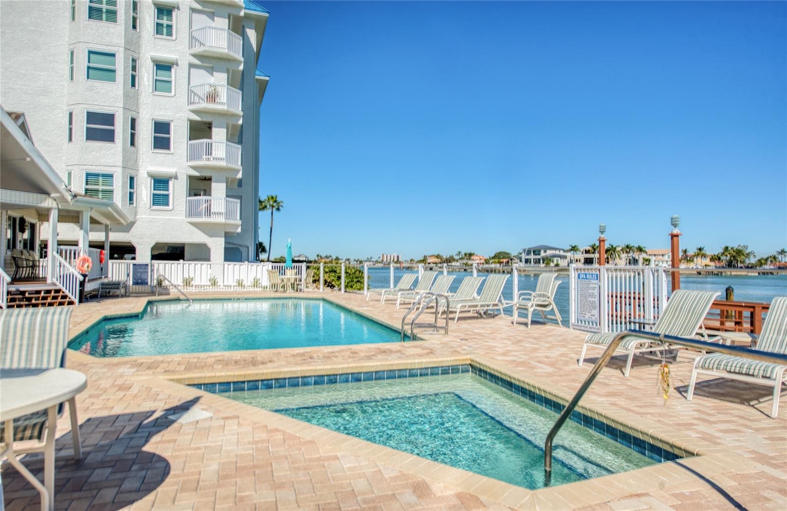 Image 32 of 42 For 9211 Captiva Circle