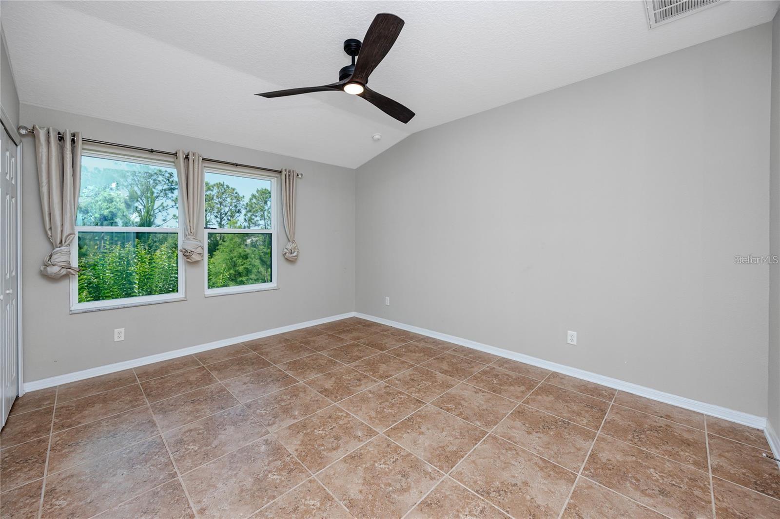 Image 12 of 18 For 11454 Crowned Sparrow Lane