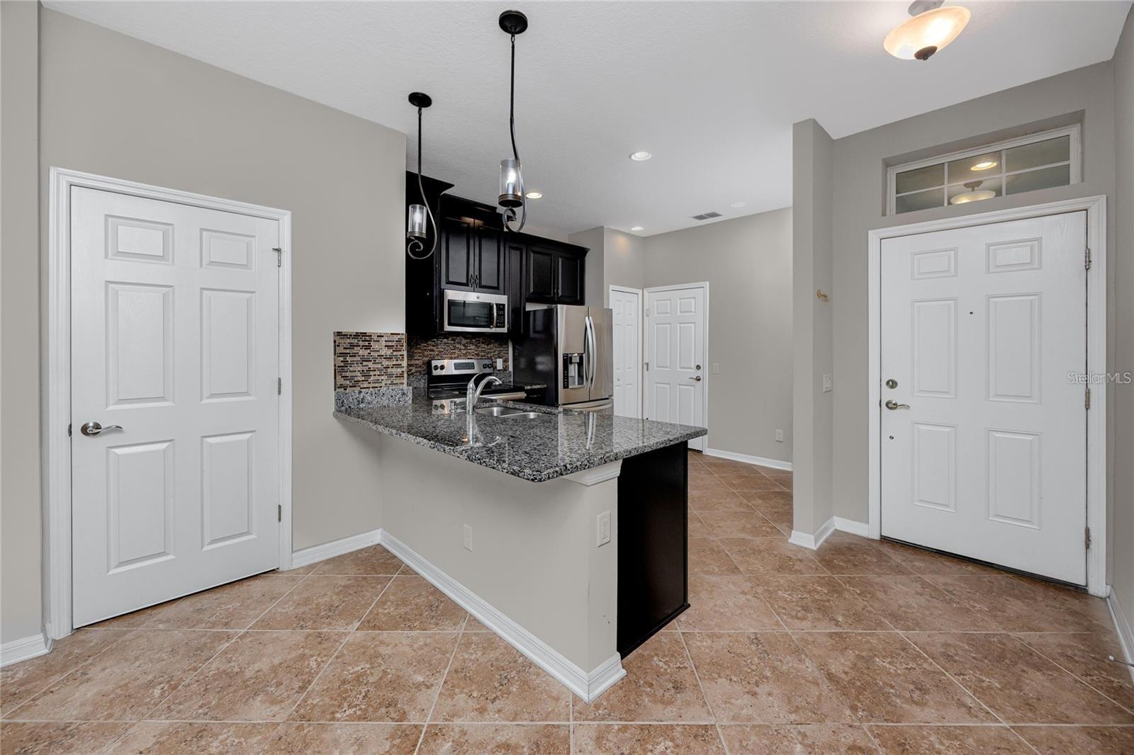 Image 5 of 18 For 11454 Crowned Sparrow Lane