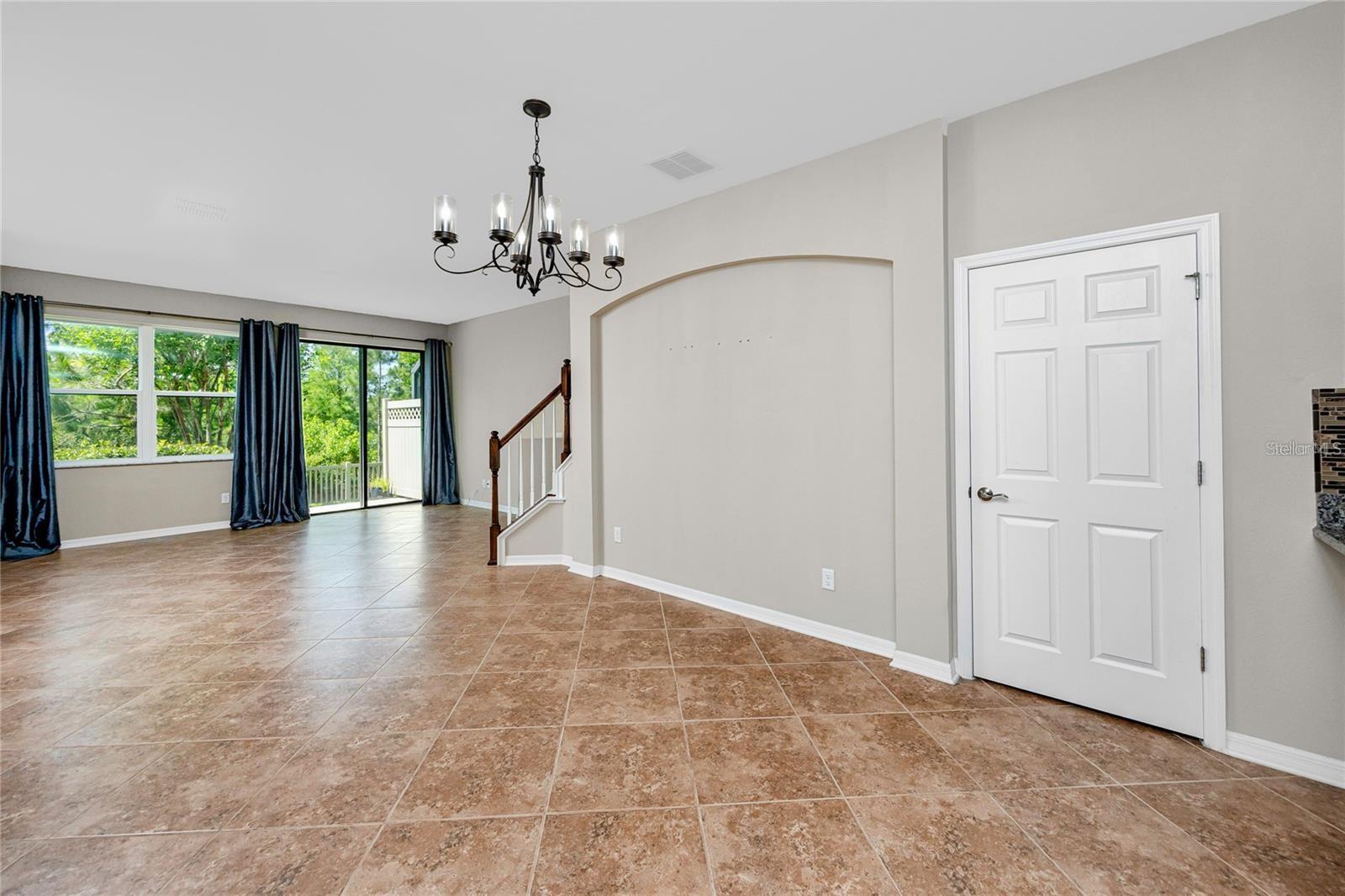 Image 7 of 18 For 11454 Crowned Sparrow Lane