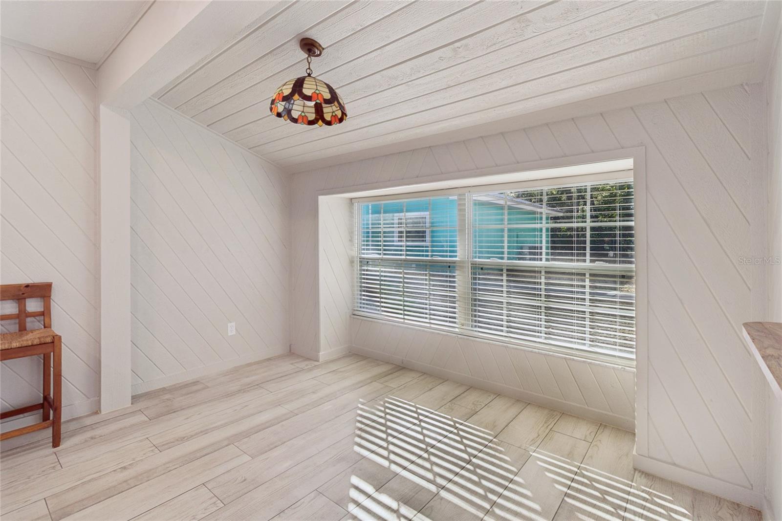 Image 11 of 44 For 9628 Davis Road