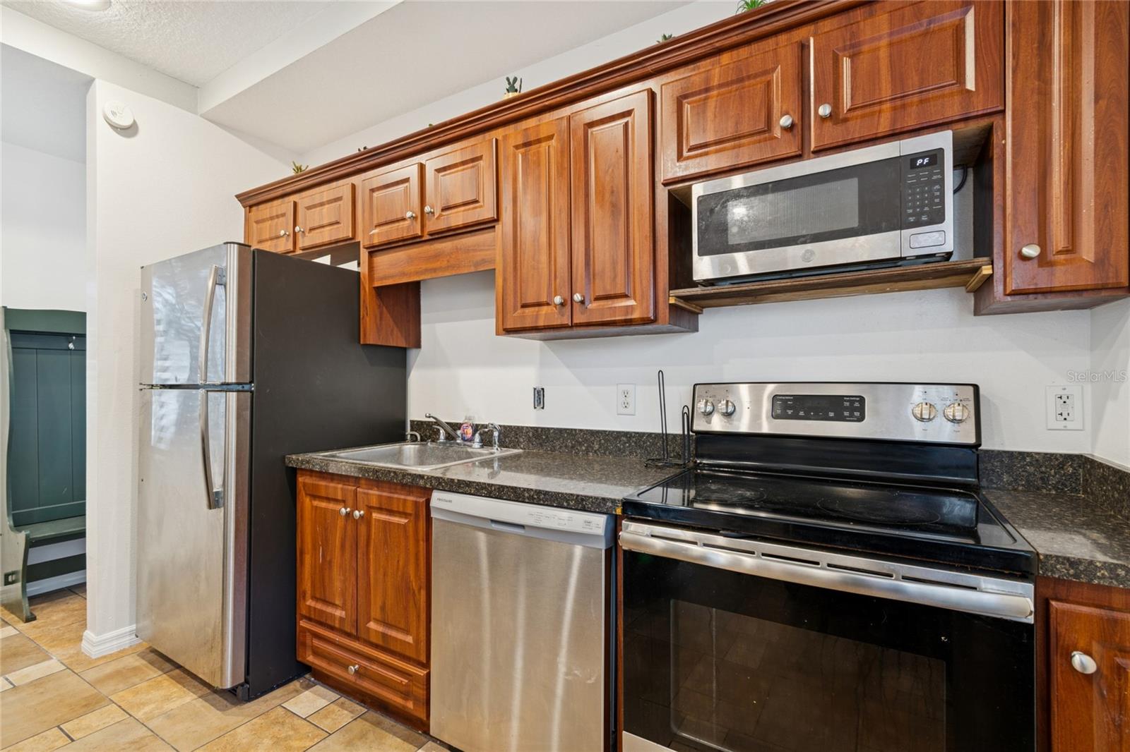 Image 31 of 44 For 9628 Davis Road