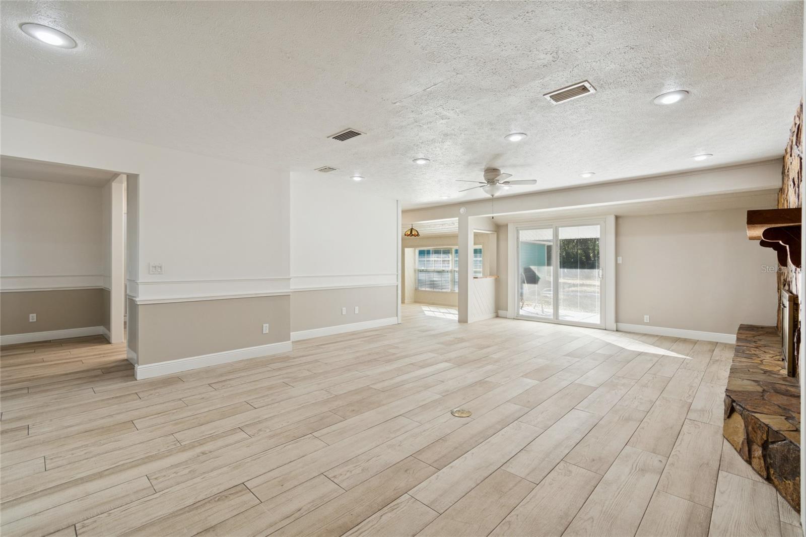 Image 4 of 44 For 9628 Davis Road