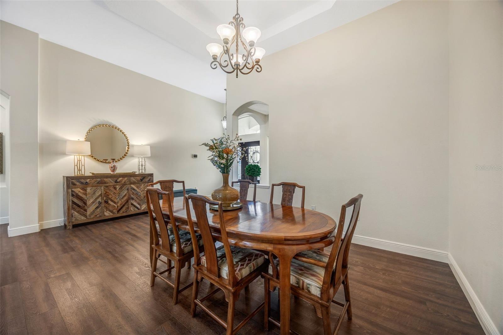 Image 18 of 57 For 6120 Chene Court