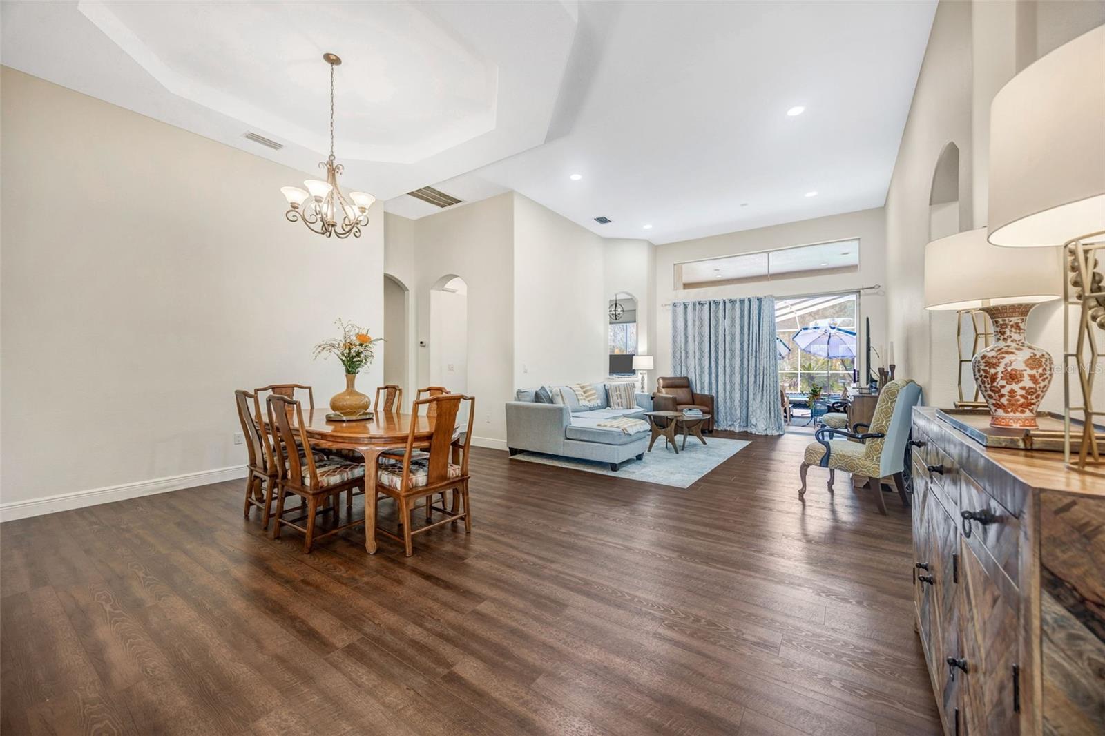 Image 20 of 57 For 6120 Chene Court