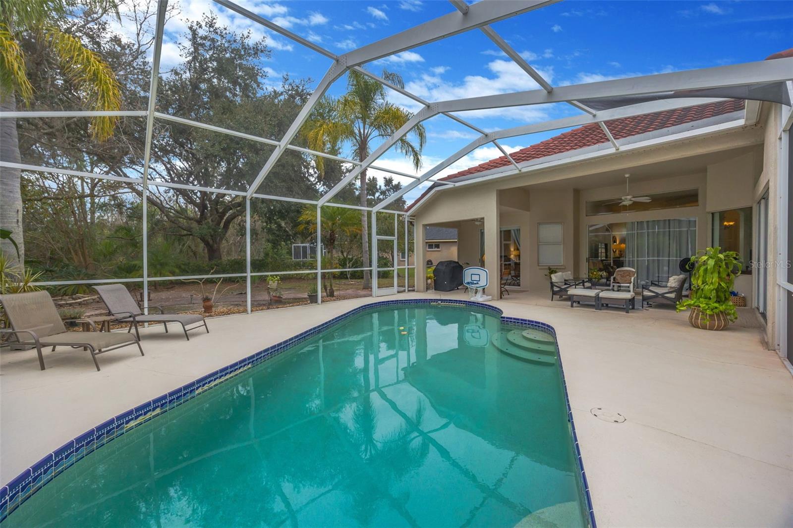 Image 26 of 57 For 6120 Chene Court