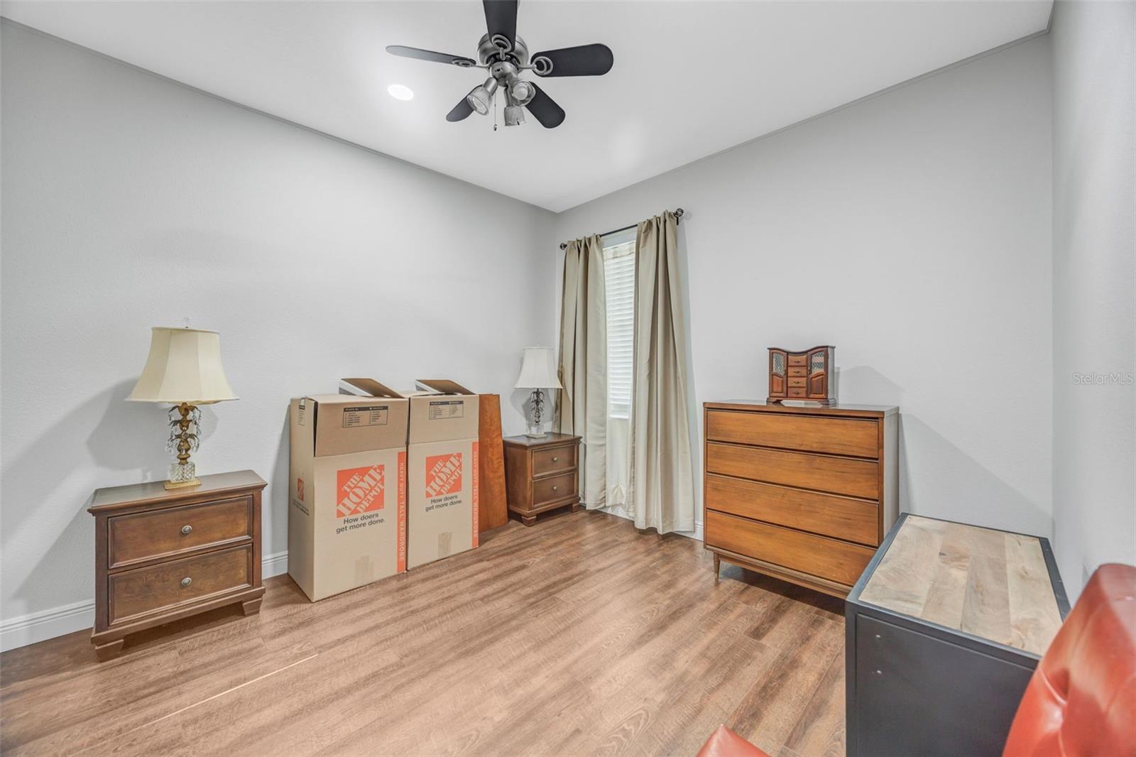 Image 42 of 57 For 6120 Chene Court