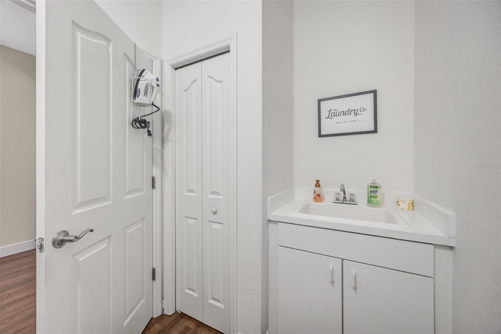 Image 54 of 57 For 6120 Chene Court