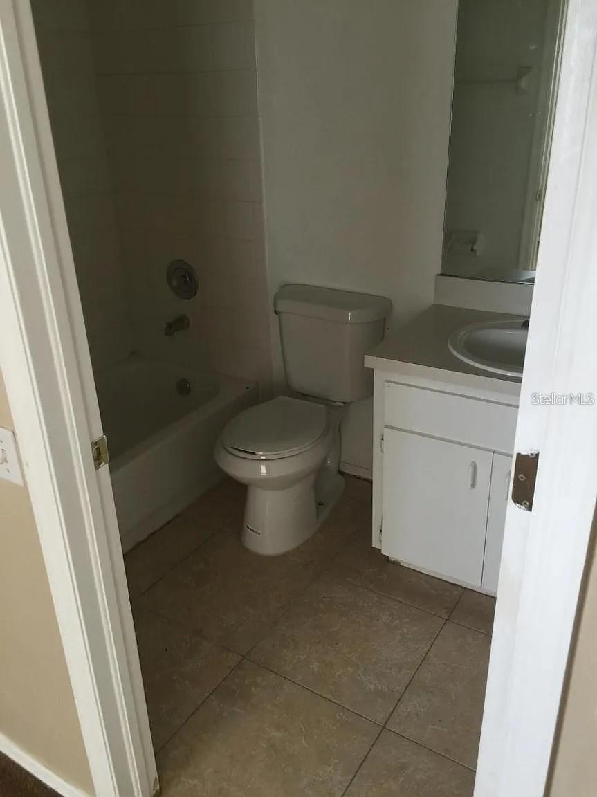 Image 14 of 15 For 244 Countryside Key Boulevard