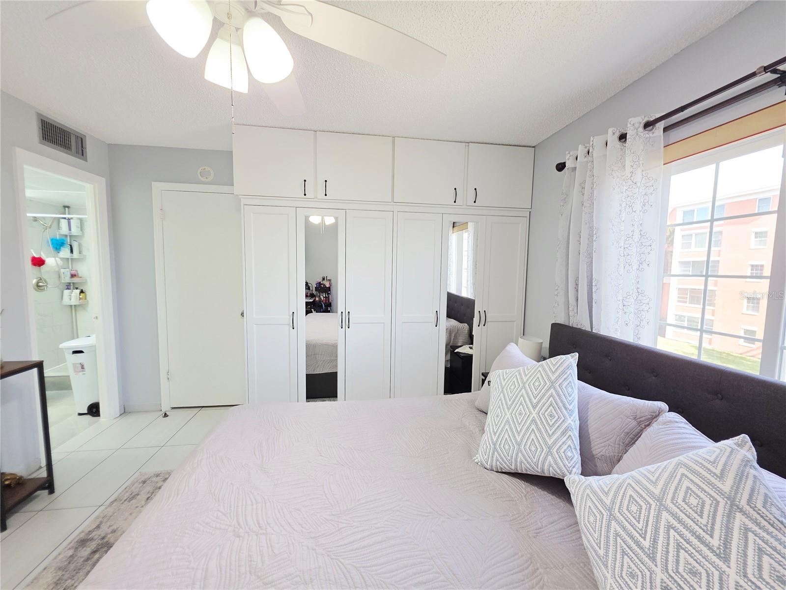 Image 30 of 66 For 6960 20th Avenue N 302