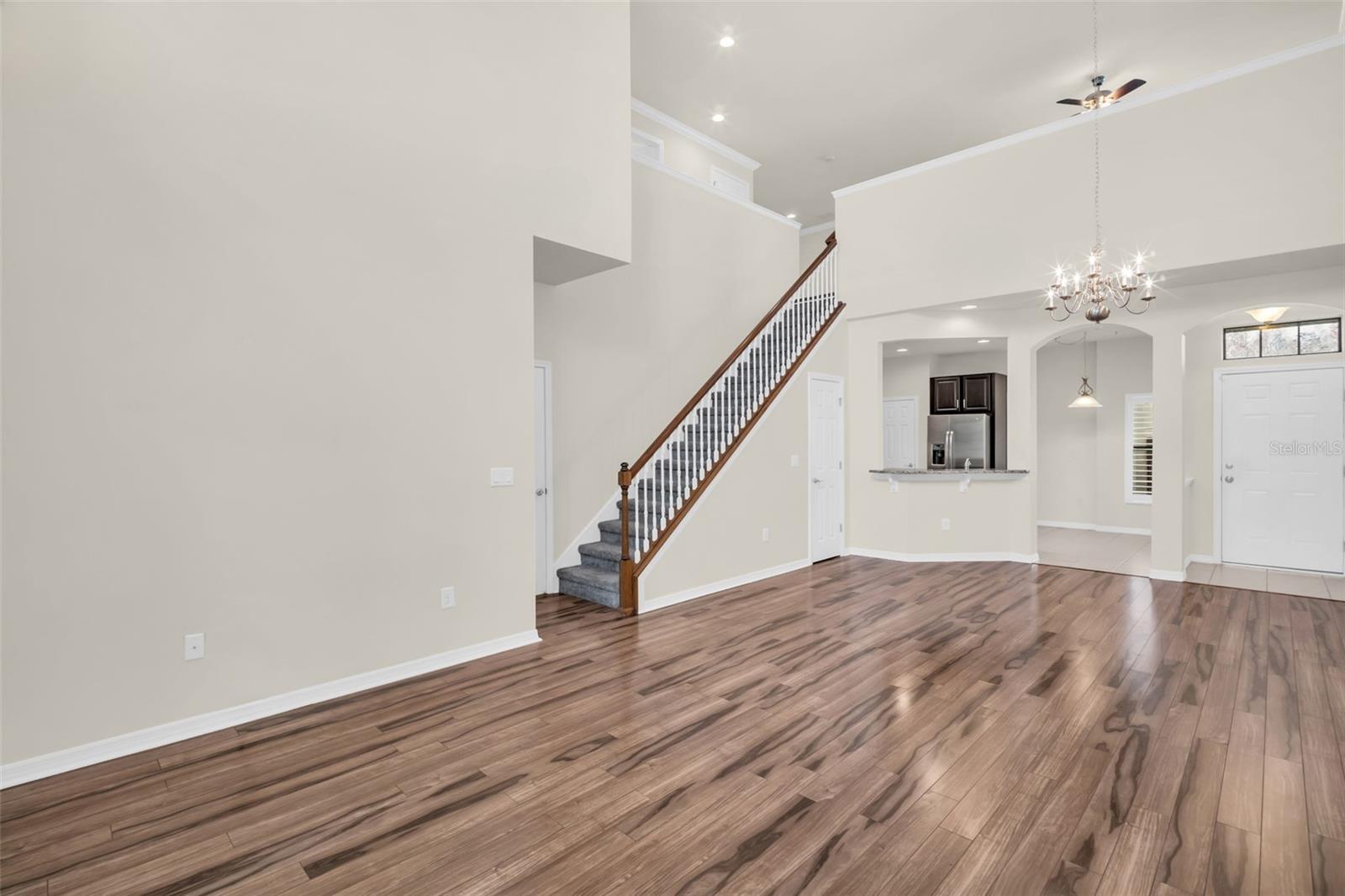 Image 10 of 52 For 4739 Silverking Way