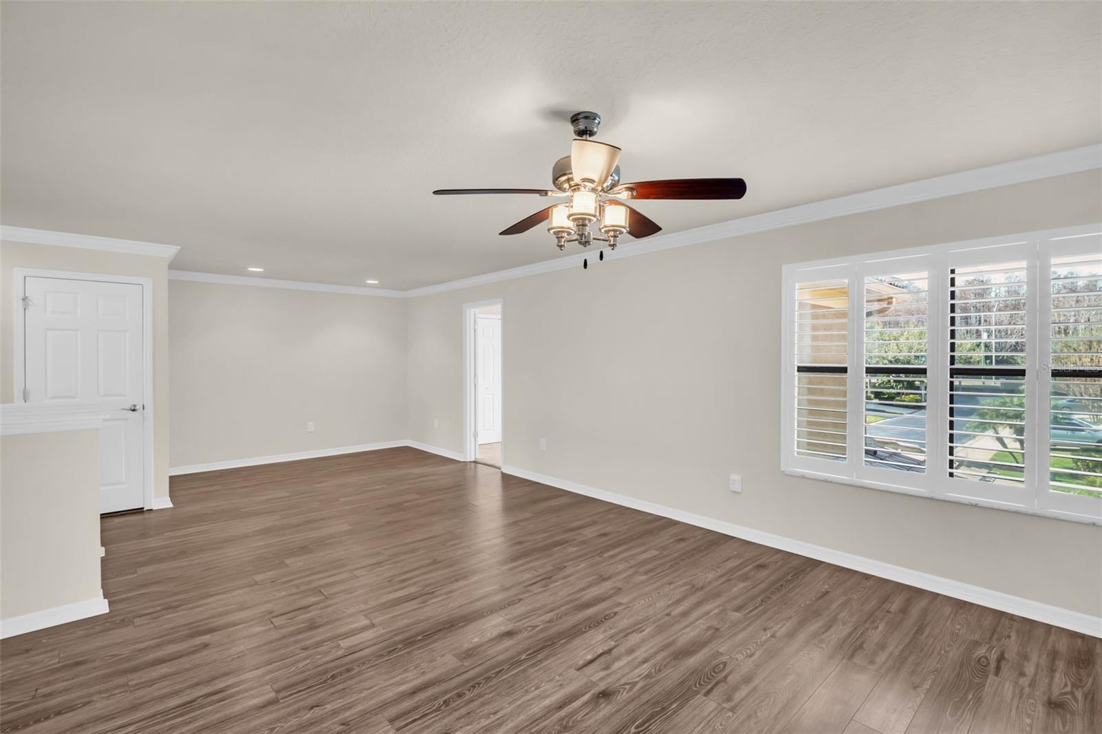 Image 32 of 52 For 4739 Silverking Way