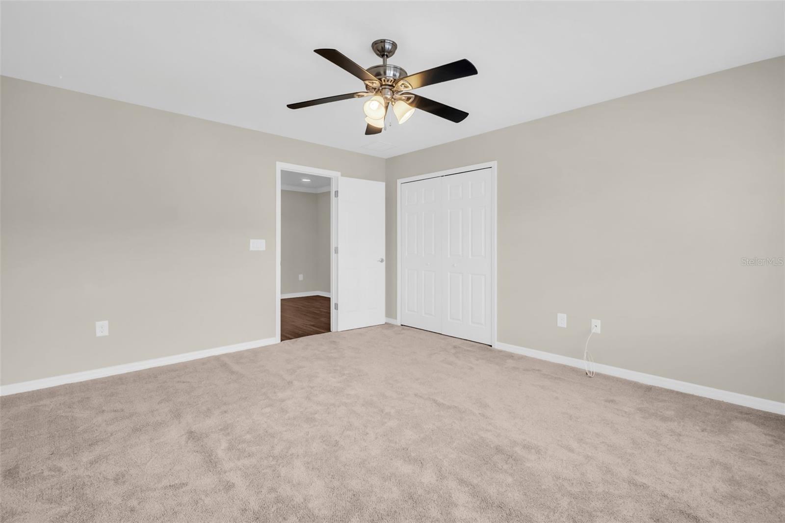 Image 43 of 52 For 4739 Silverking Way