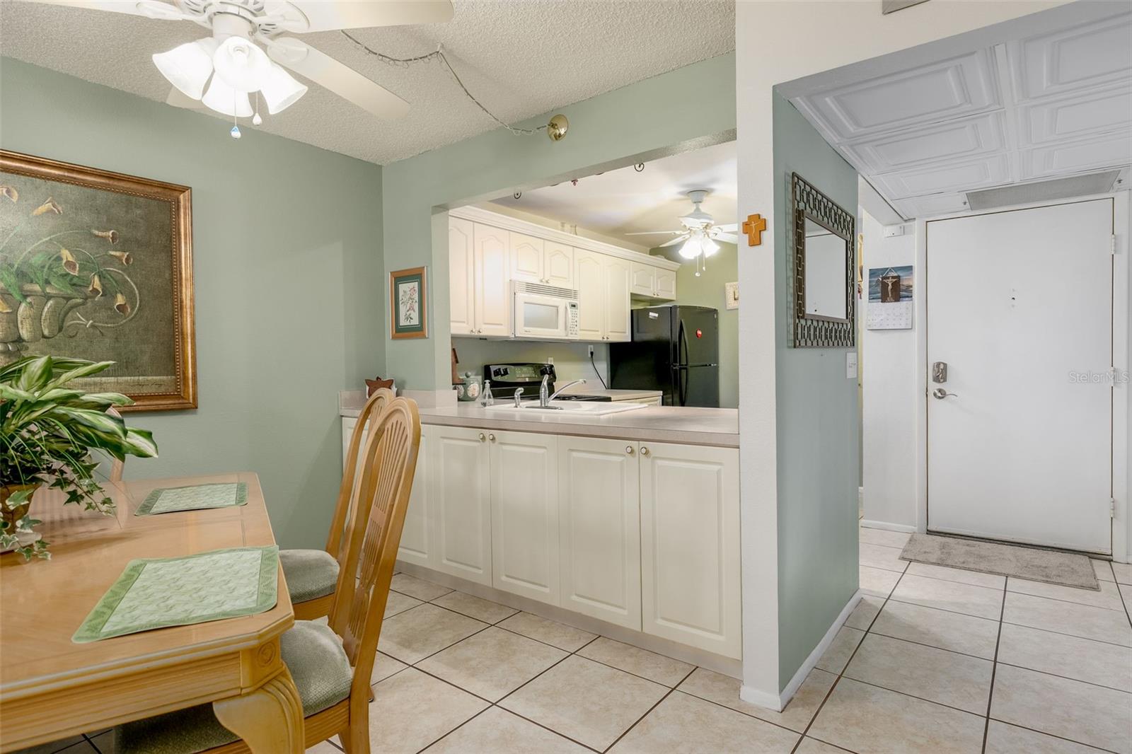 Image 12 of 46 For 14130 Rosemary Lane 1201