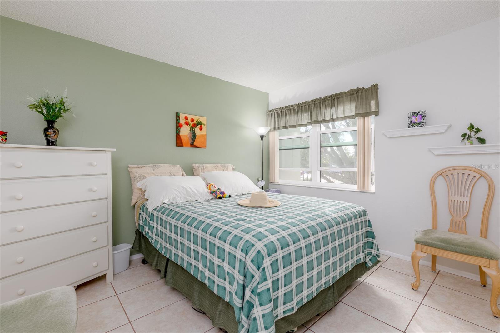 Image 21 of 46 For 14130 Rosemary Lane 1201