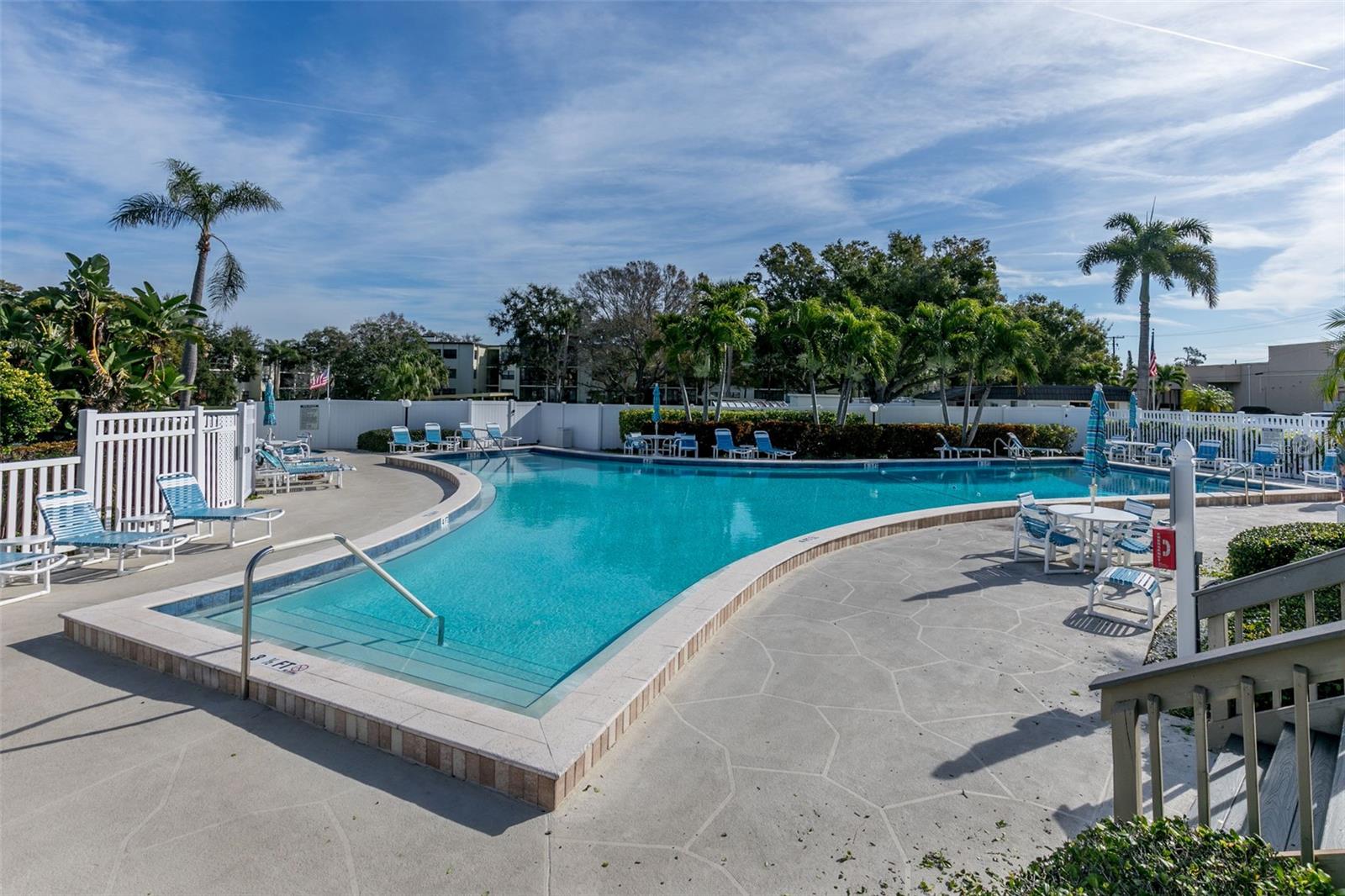 Image 29 of 46 For 14130 Rosemary Lane 1201