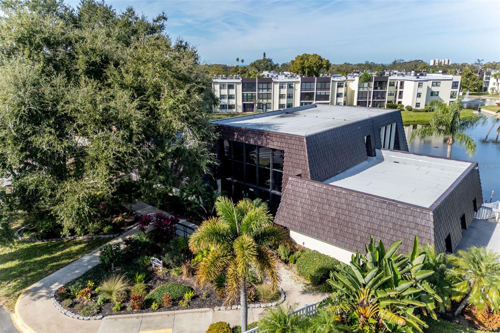 Image 38 of 46 For 14130 Rosemary Lane 1201