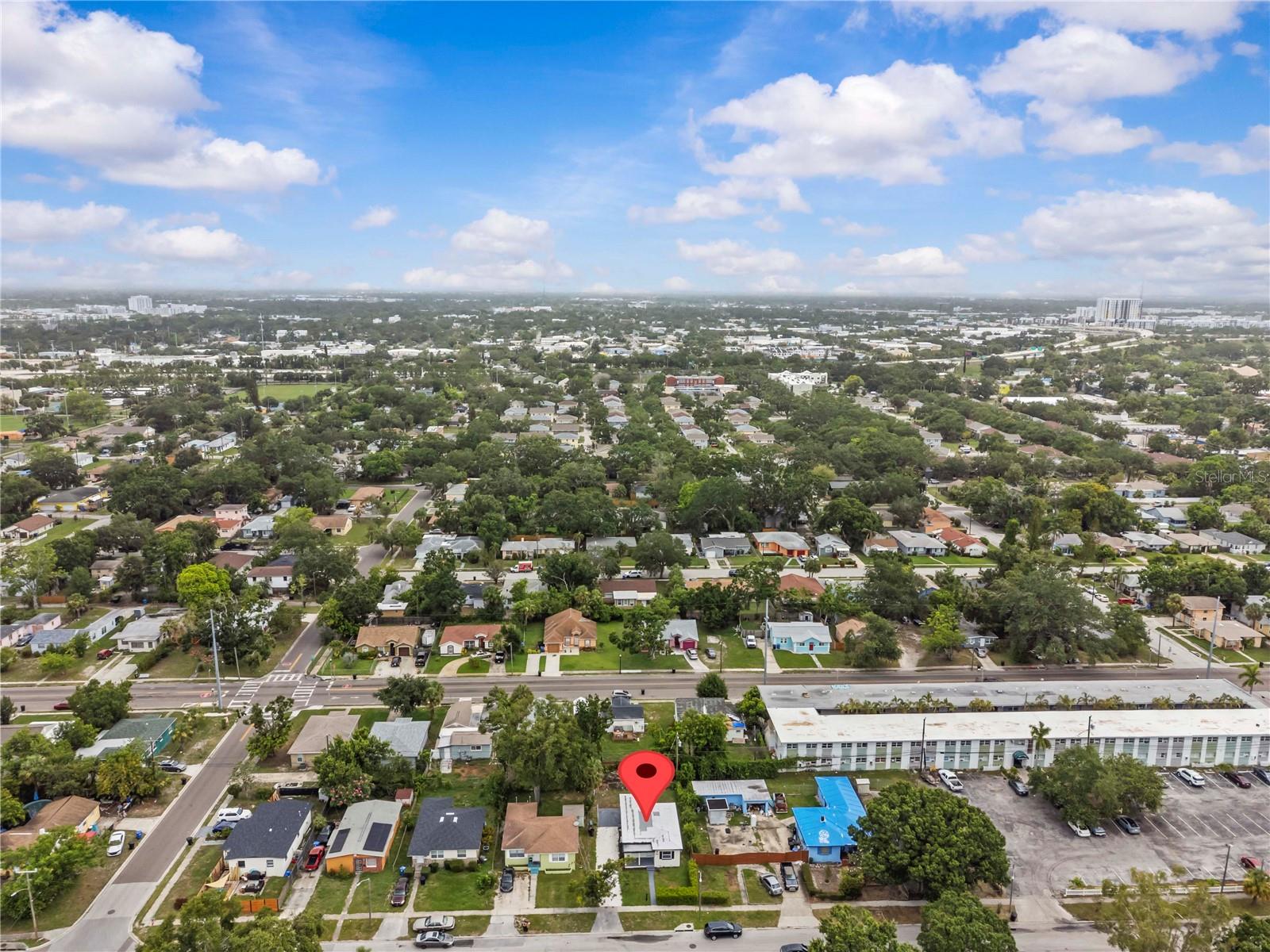 Image 35 of 37 For 2465 16th Avenue S