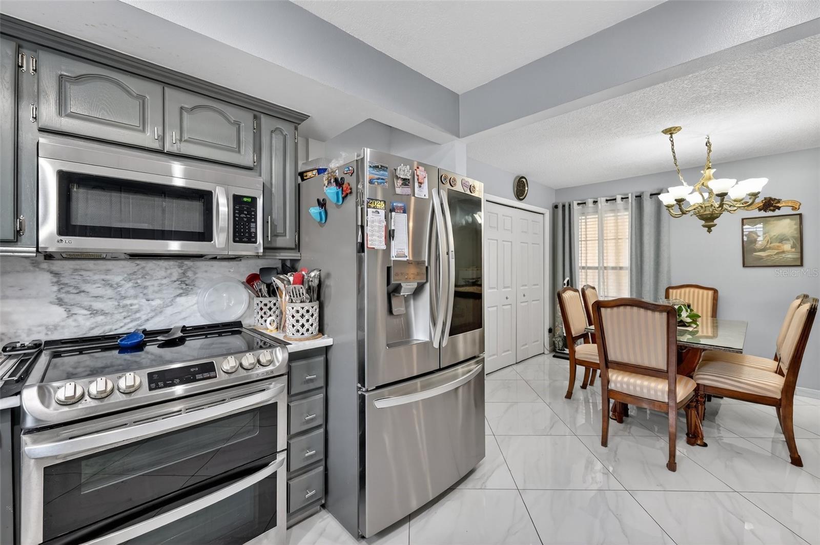 Image 13 of 51 For 6514 Seafairer Drive