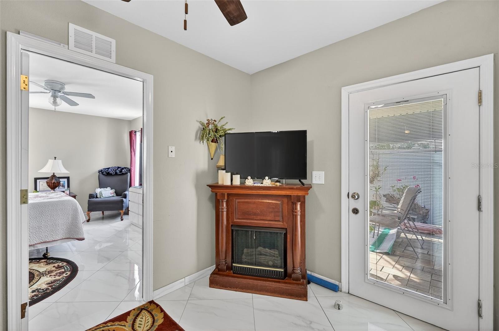 Image 29 of 51 For 6514 Seafairer Drive