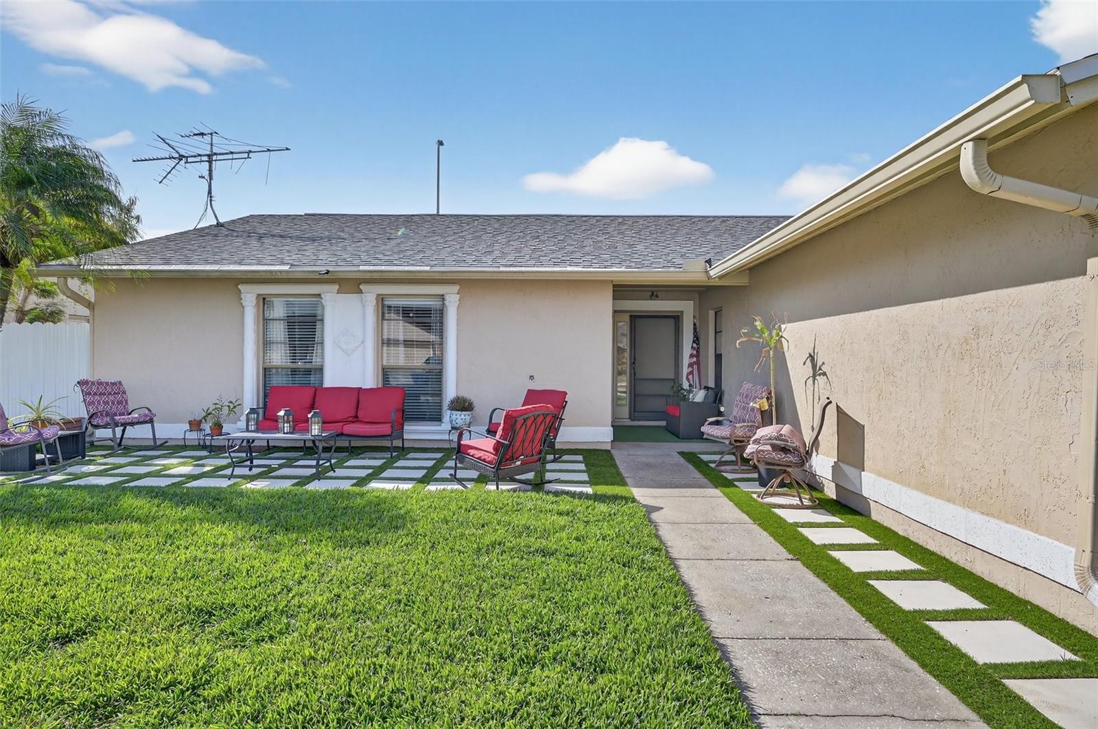 Image 37 of 51 For 6514 Seafairer Drive