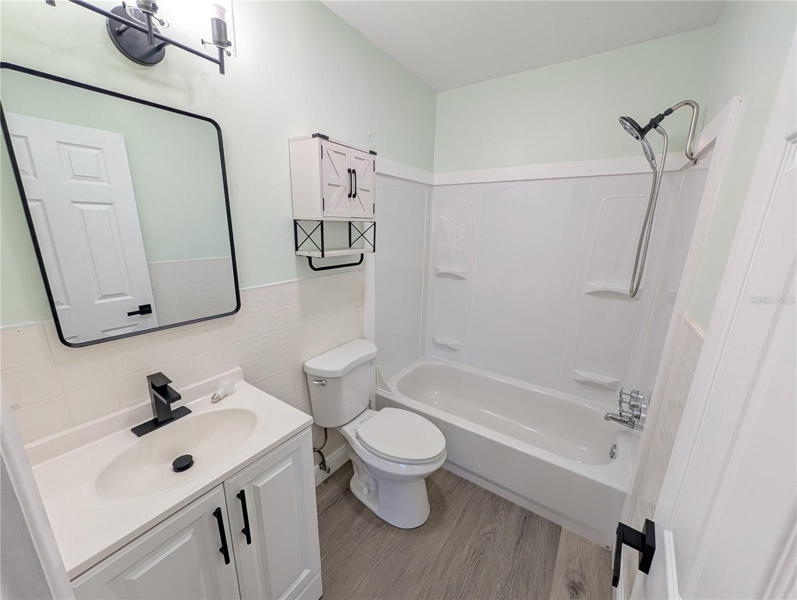 Image 14 of 29 For 2411 45th Street S