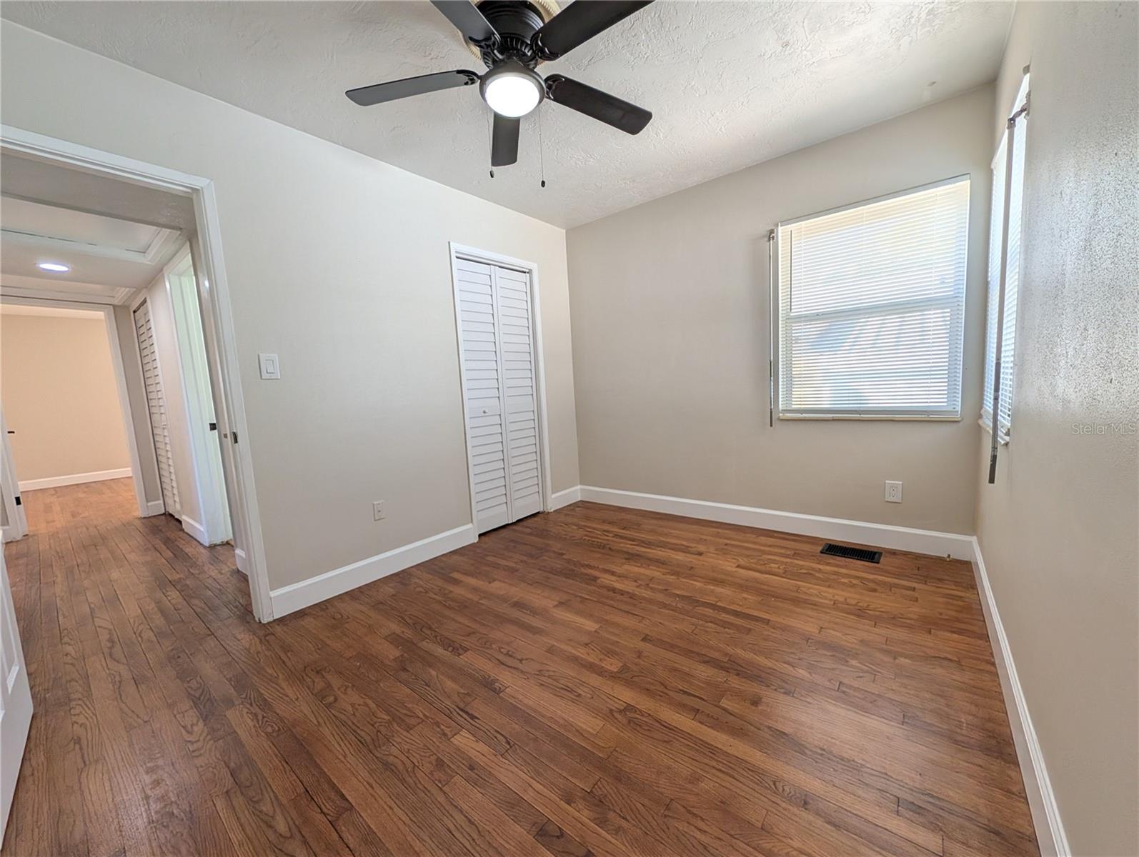 Image 18 of 29 For 2411 45th Street S