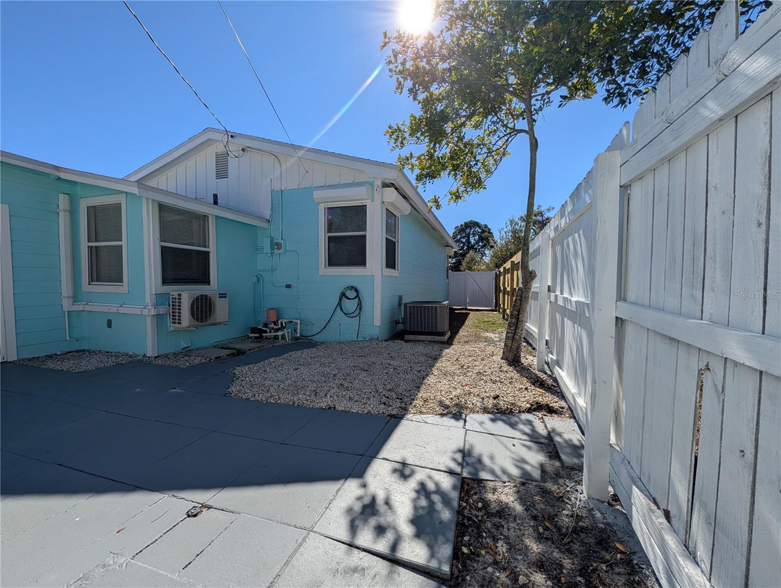 Image 21 of 29 For 2411 45th Street S