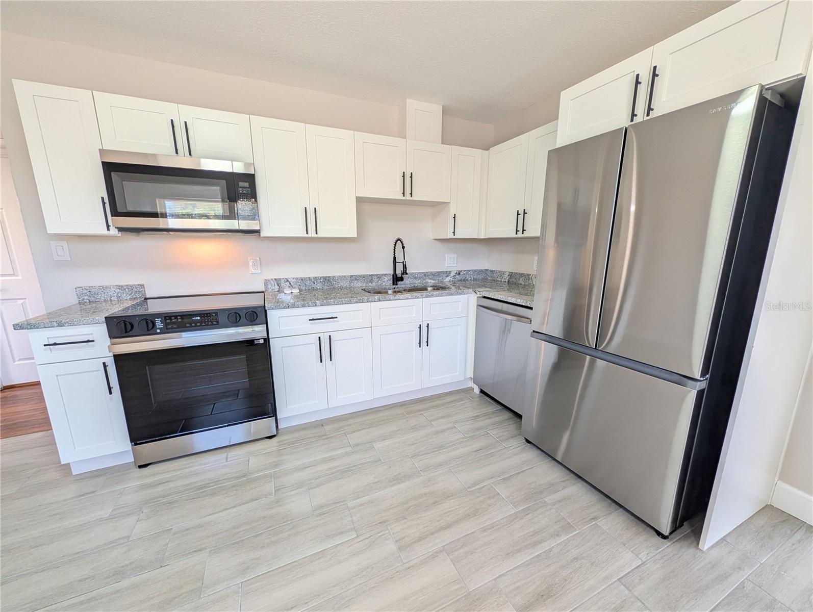 Image 9 of 29 For 2411 45th Street S