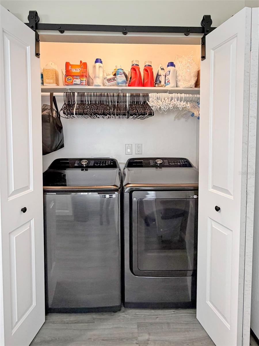 Image 12 of 34 For 8518 Misty River Court