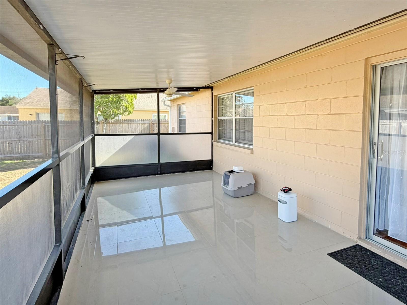 Image 30 of 34 For 8518 Misty River Court