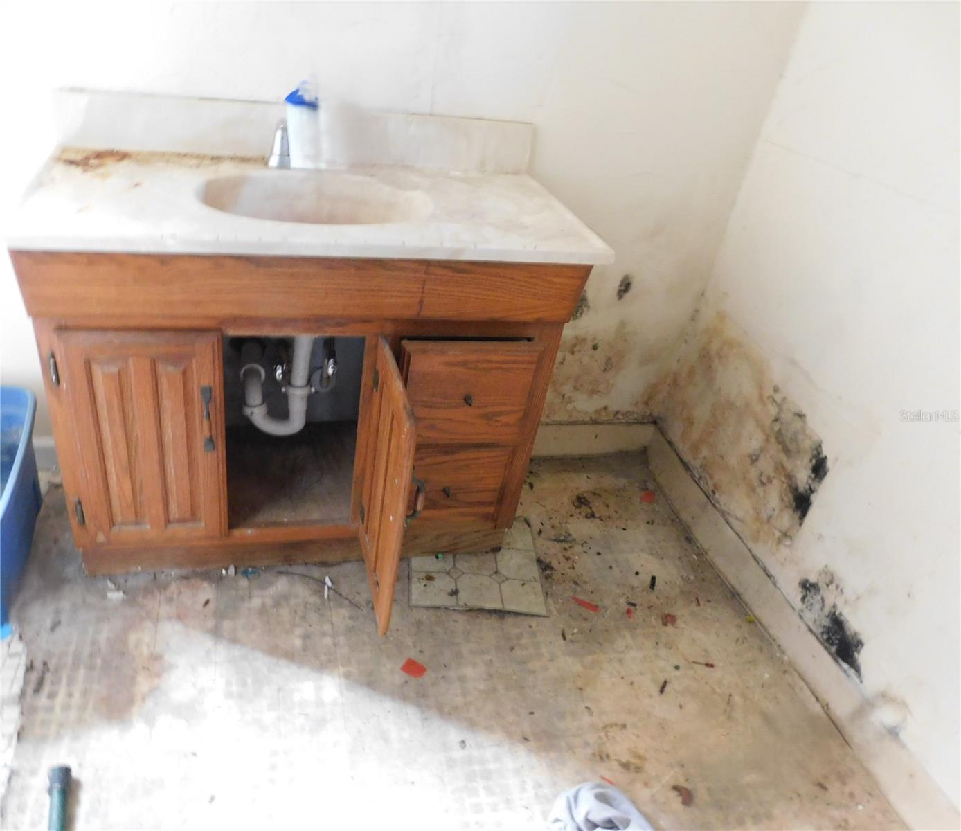 Image 14 of 18 For 2002 Okaloosa Avenue