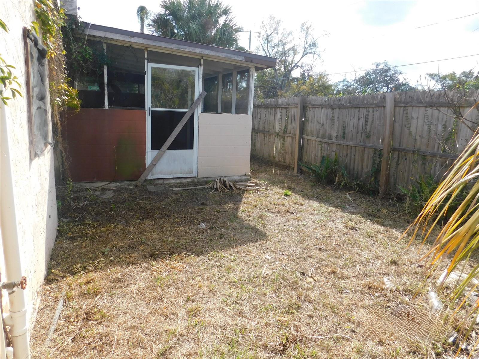 Image 18 of 18 For 2002 Okaloosa Avenue