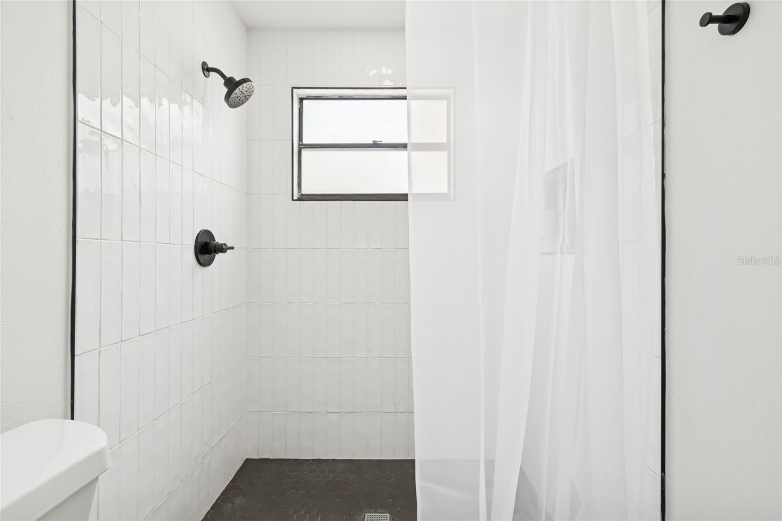 Image 18 of 38 For 4315 Honey Vista Circle