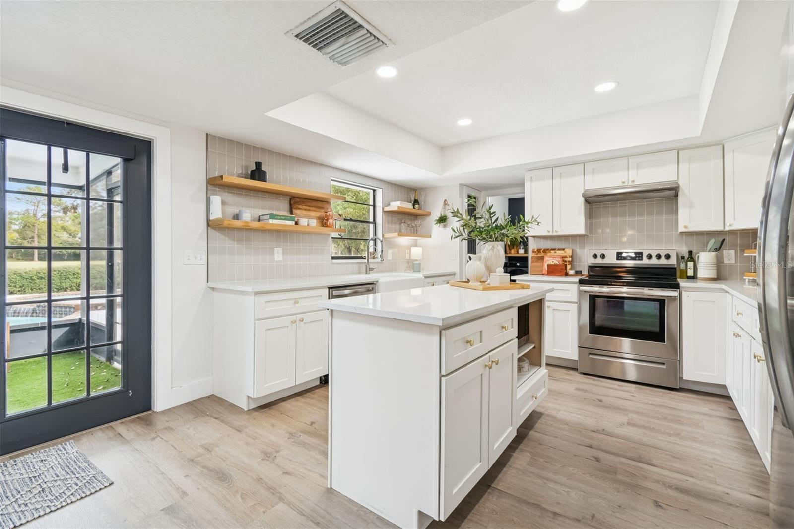 Image 6 of 38 For 4315 Honey Vista Circle