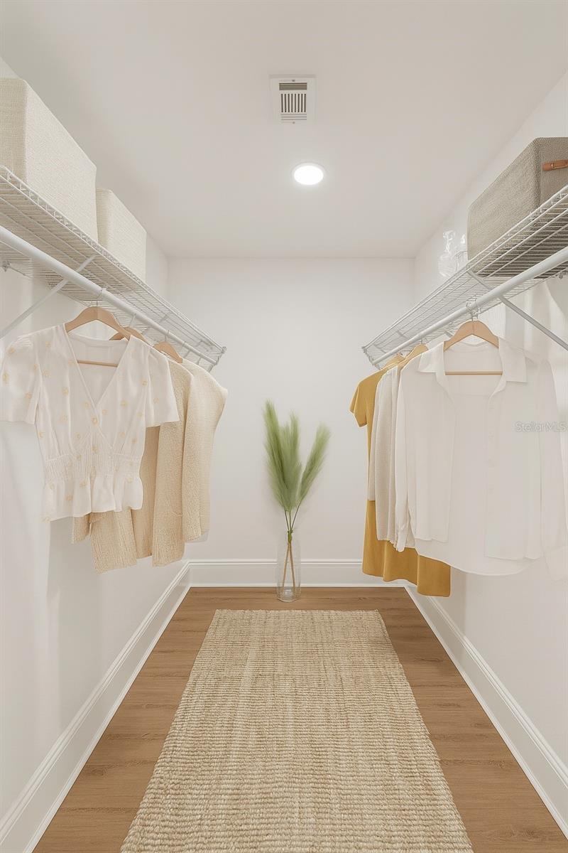 Image 10 of 40 For 445 33rd Avenue N