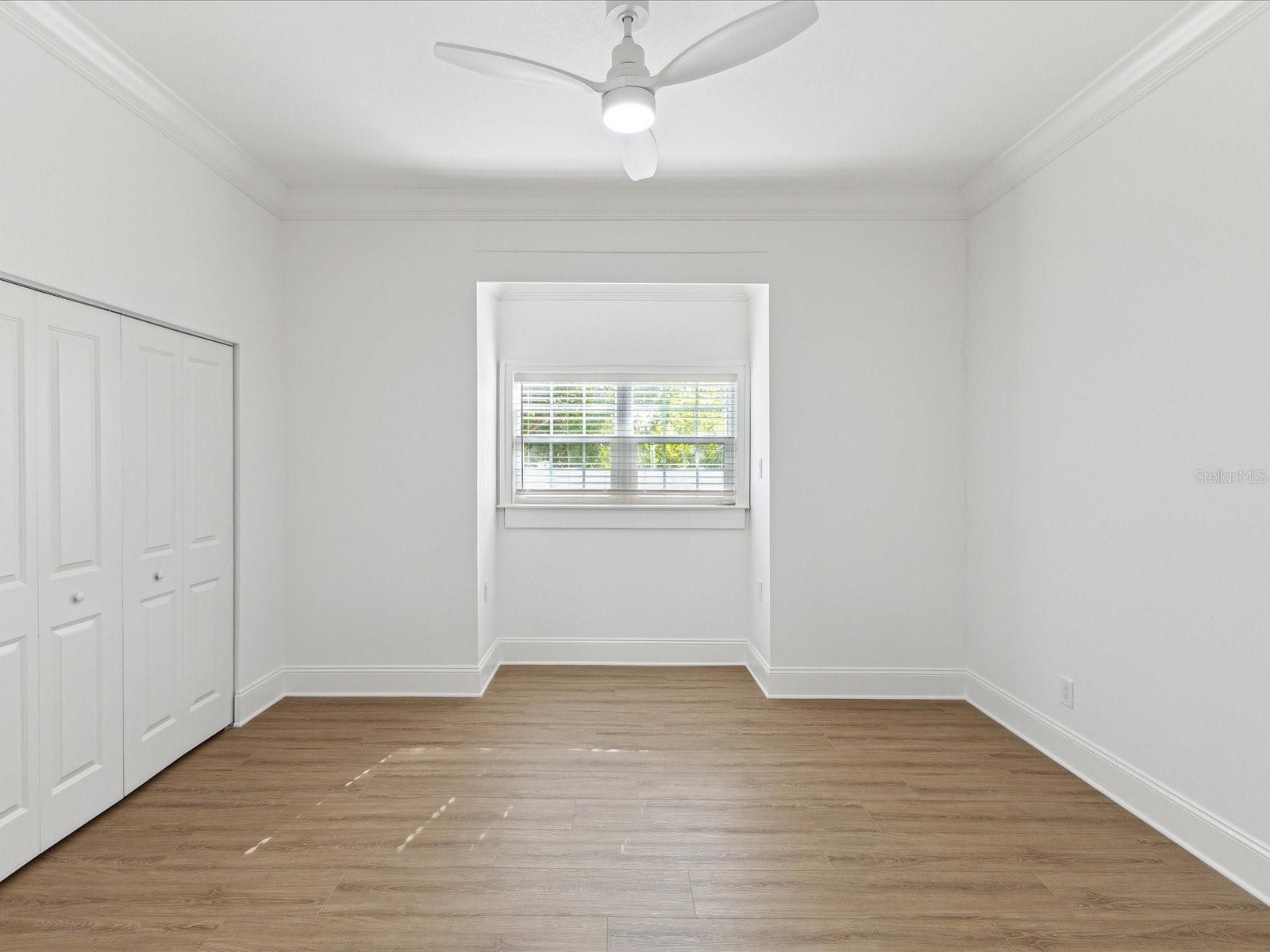 Image 16 of 40 For 445 33rd Avenue N