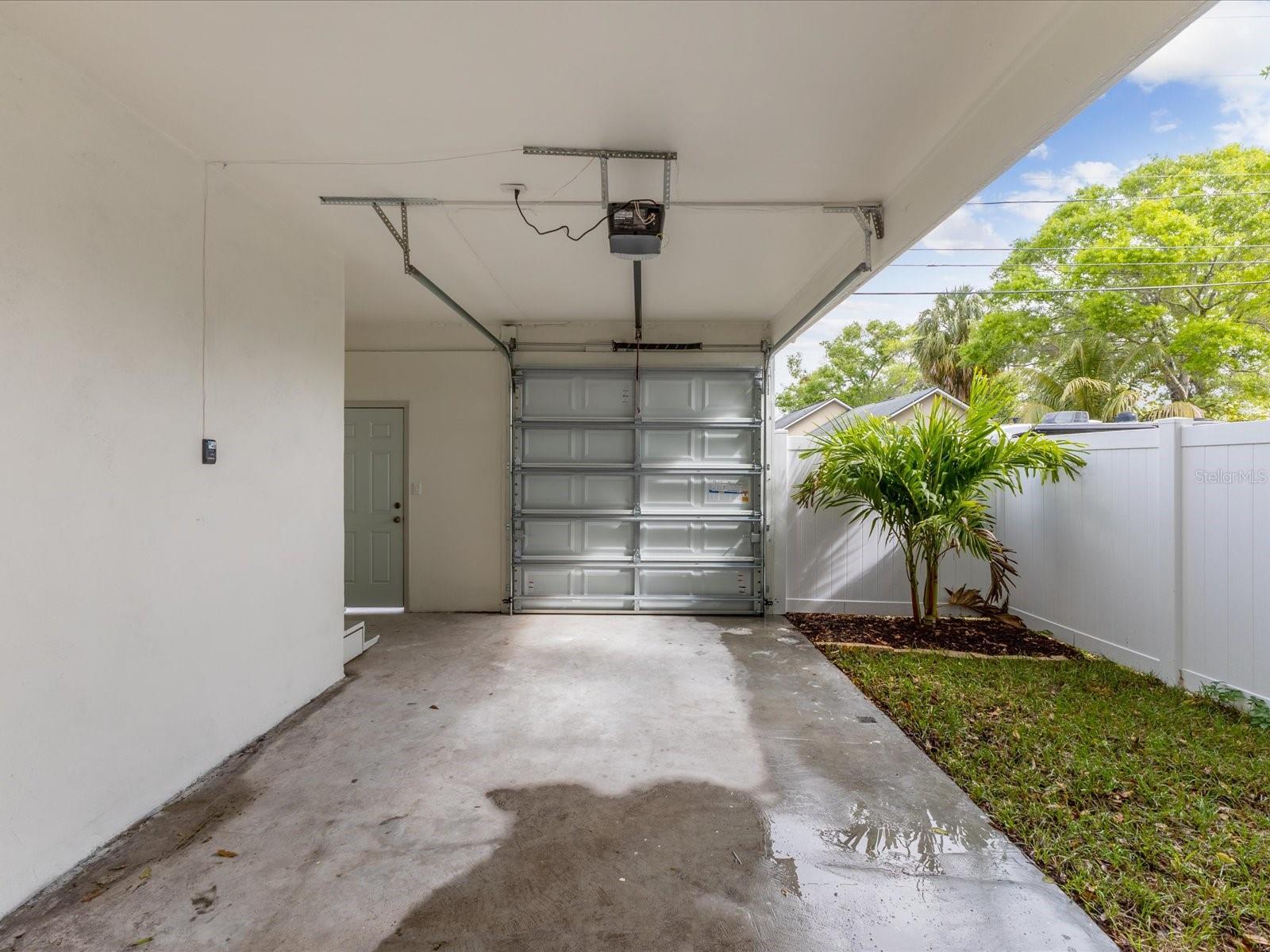 Image 33 of 40 For 445 33rd Avenue N