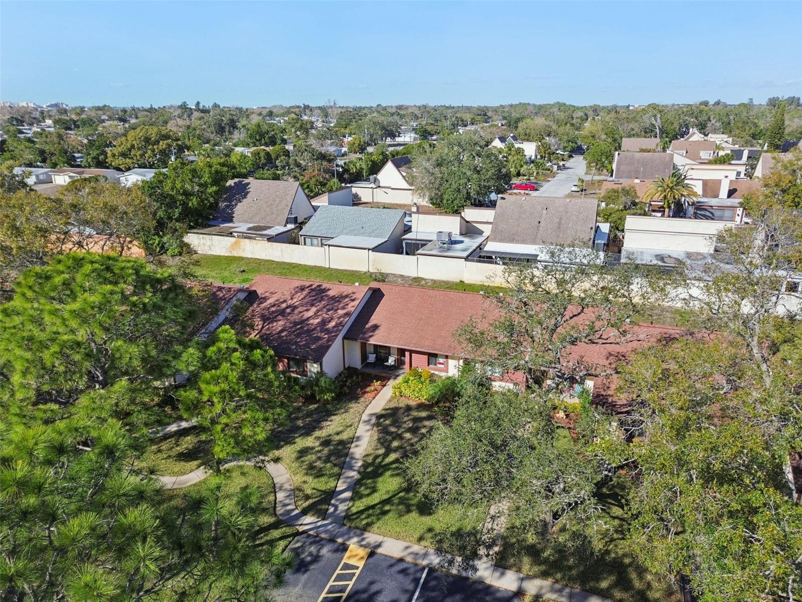 Image 20 of 39 For 7519 Greystone Drive