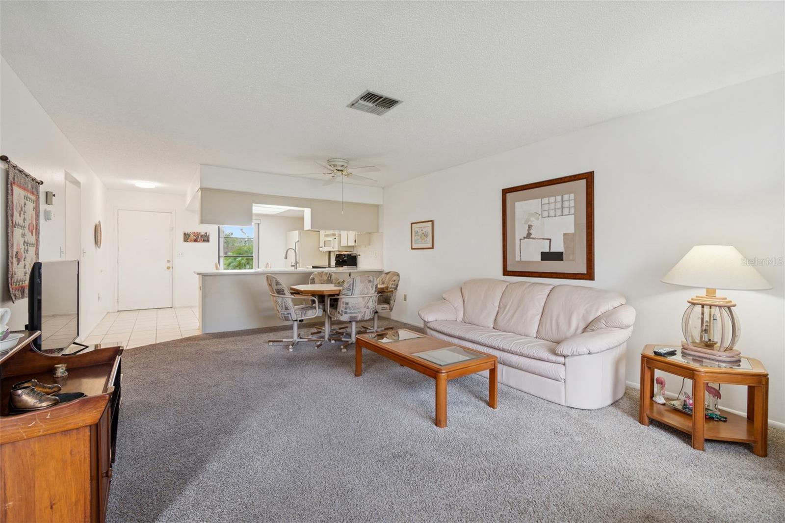 Image 7 of 39 For 7519 Greystone Drive