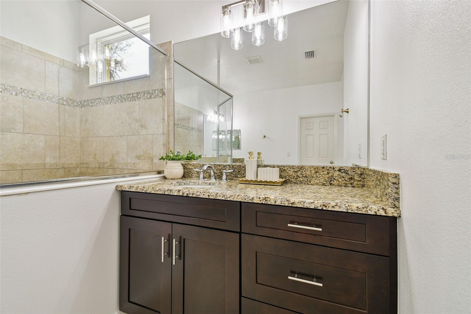 Image 31 of 92 For 9264 Bella Vita Circle