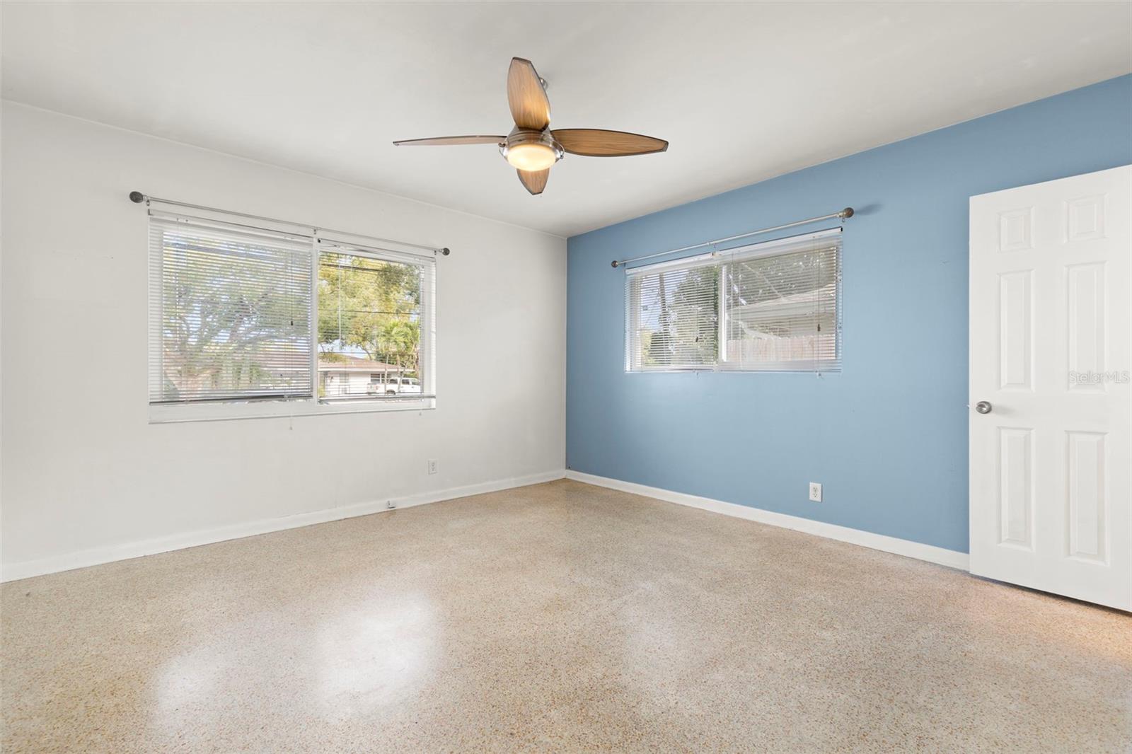 Image 14 of 27 For 3294 Harbor Lake Drive