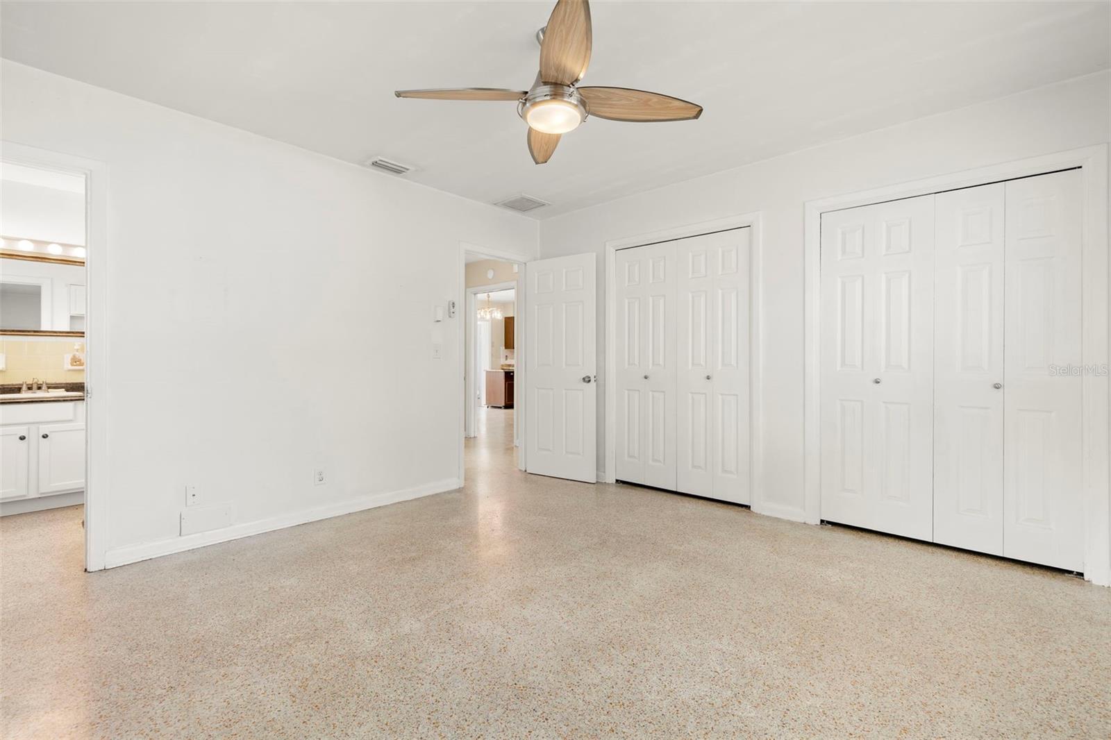 Image 15 of 27 For 3294 Harbor Lake Drive