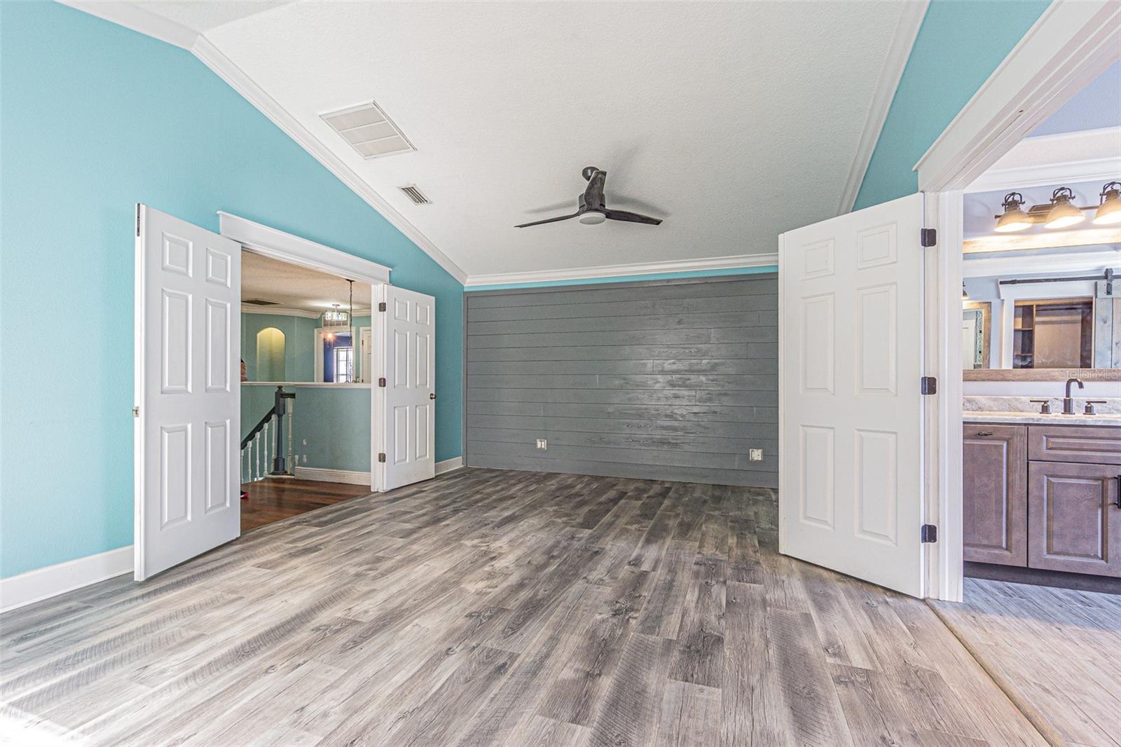 Image 24 of 51 For 2807 Windcrest Oaks Court