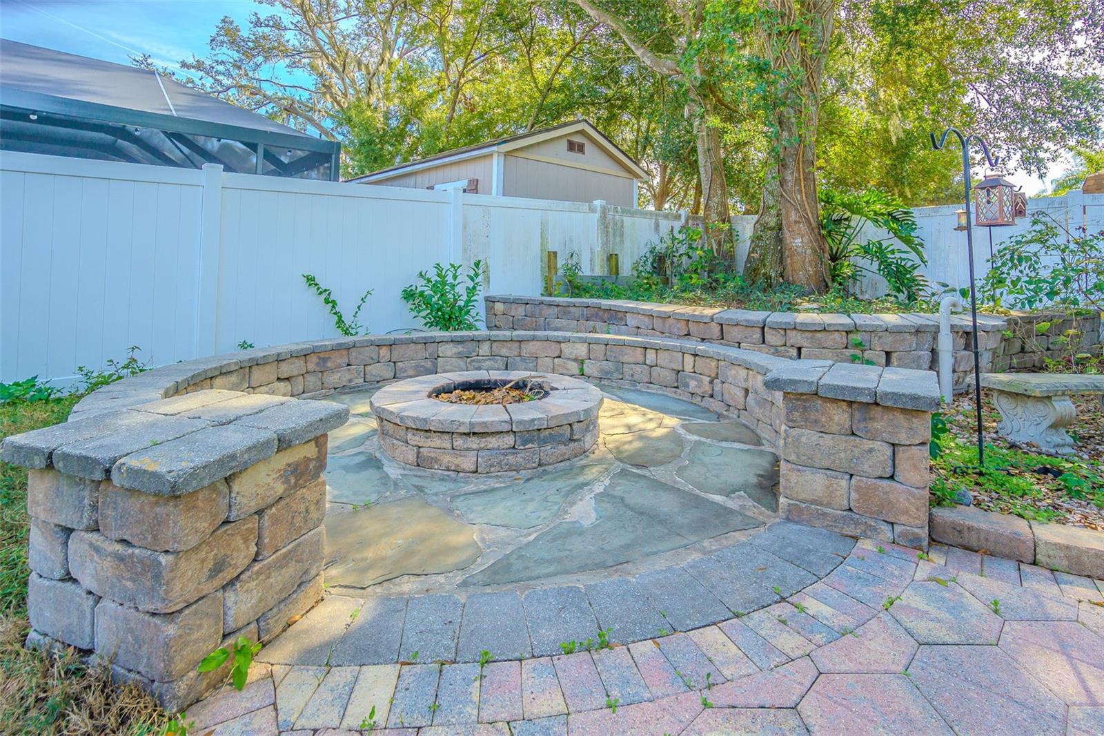 Image 39 of 51 For 2807 Windcrest Oaks Court